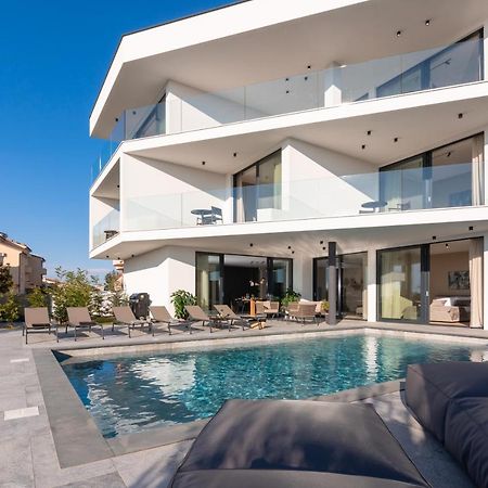 Luxury Villa Aruna Πούλα Εξωτερικό φωτογραφία