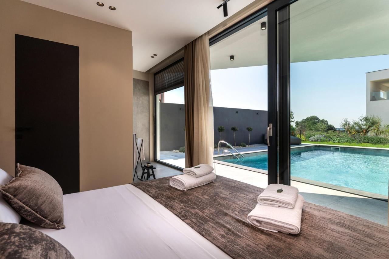 Luxury Villa Aruna Πούλα Εξωτερικό φωτογραφία
