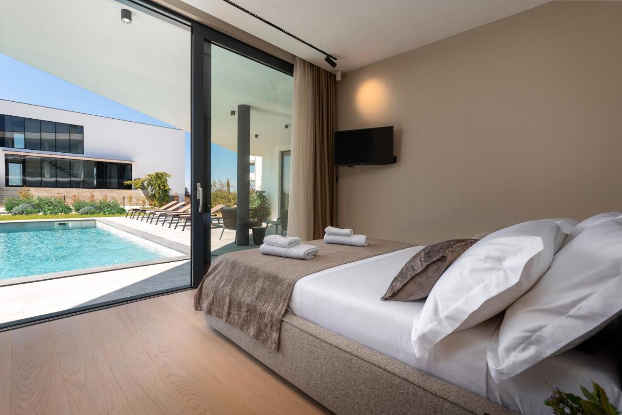 Luxury Villa Aruna Πούλα Εξωτερικό φωτογραφία