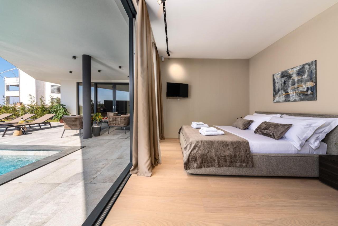 Luxury Villa Aruna Πούλα Εξωτερικό φωτογραφία